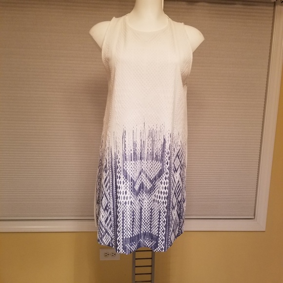 Zara White/Blue Two-tone Short Casual Dress (M) - Picture 2 of 7